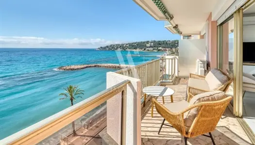 Roquebrune Cap Martin - front de mer - Appartement 2 pièces rénové 42 m2, terrasse 12 m2, 