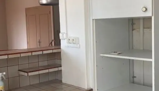 Grand appartement dans résidence 