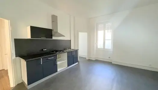Appartement 2 pièces 61 m² 