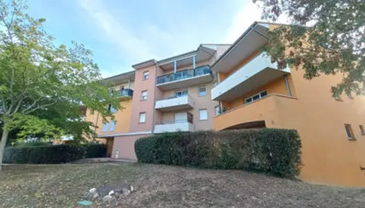 APPARTEMENT T3 AVEC TERRASSE, ASCENSEUR ET PARKING SOUS-SOL