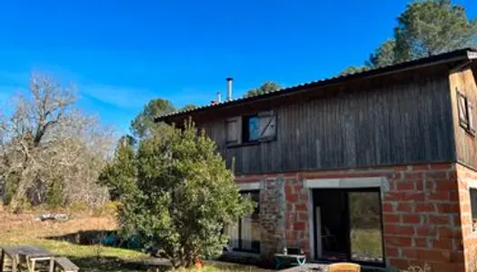 Maison style grange dans la forêt (RARE)