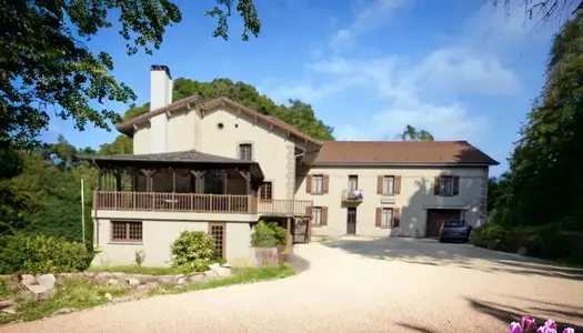 Dpt Vosges (88), à vendre proche de CONTREXEVILLE rare MOULIN sur 2 hectares de terrain - à 