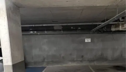 Location parking souterrain MOISSY CRAMAYEL Residence securisé
