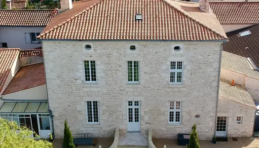 Maison Vente Tonnay-Charente 10 pièces 260 m²