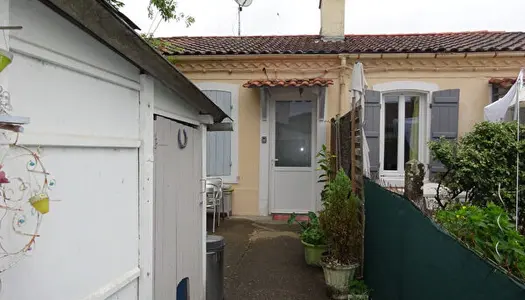 A LOUER, Maison Mont De Marsan, 1 chambres, terrasse. 