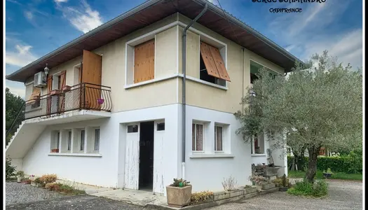 Dpt Hautes Pyrénées (65), à vendre TRIE SUR BAISE maison 4 pièces - 2 chambres - 1 sous-sol 