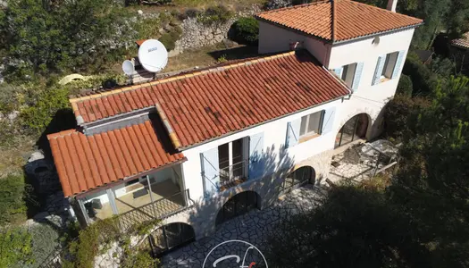 Vente Villa 121 m² à Bouyon 380 000 €