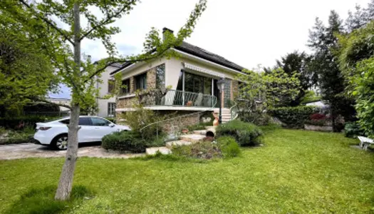 Maison 5 pièces 130 m² 