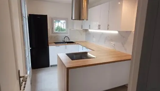 Duplex indépendant avec grande terrasse