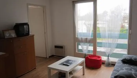 Appartement Location Saint-Pierre-du-Mont 2p 33m² 420€