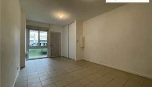 Appartement à louer L' ISLE-JOURDAIN 