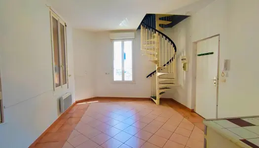 Appartement de 50m2 à louer sur Pia 