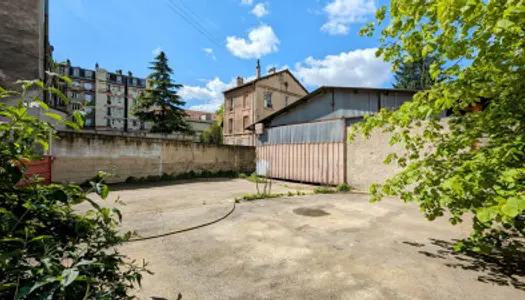 Local commercial 270 m² 