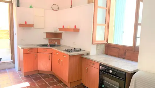 Location Maison 47 m² à Nizas 515 € CC /mois