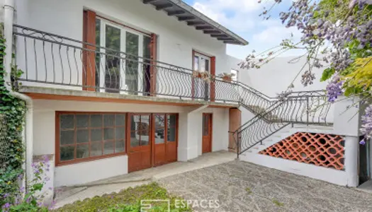 Maison 7 pièces 140 m²