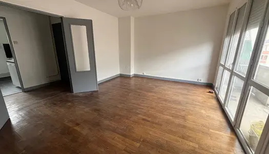 A louer cet Appartement F4 à 76500 ELBEUF- Réf BOULB