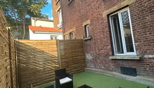 T2 meublé avec terrasse de 23m² 