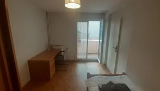 Chambre en colocation étudiant 