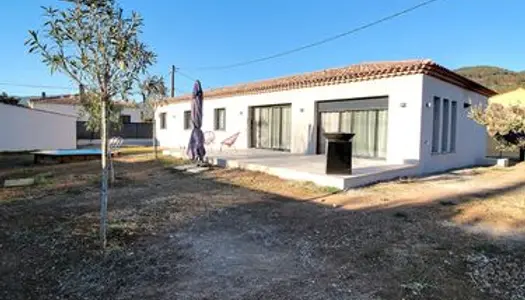 Propriété 4 pièces 144 m²