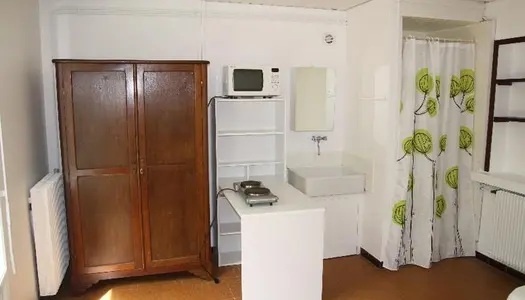 Appartement 1 pièce 14 m² 