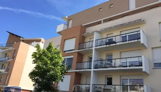 Parking - Garage Location Lucé   60€