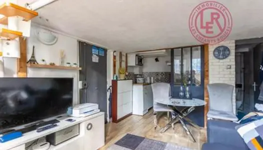 Vends duplex/triplex - 16.75m² - 2 pièces, 1 chambre - Paris 10ème 