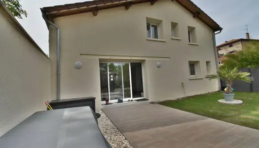 Vente Immeuble 264 m² à Genissieux 594 000 €