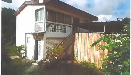 Dpt Martinique (972), à vendre FORT DE FRANCE immeuble de rapport avec un garage indépendant 