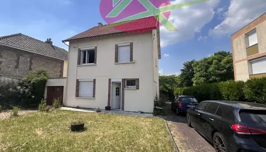 Maison 7 pièces 141 m² 