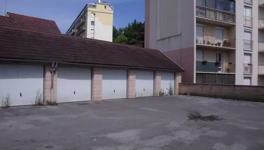 Parking - Garage Location Dole   62€