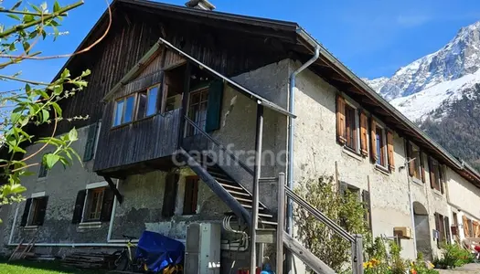 Dpt Haute Savoie (74), à vendre CHAMONIX MONT BLANC maison P8  - Terrain de 971 