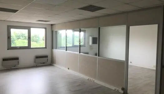 Bureaux 103 m² 