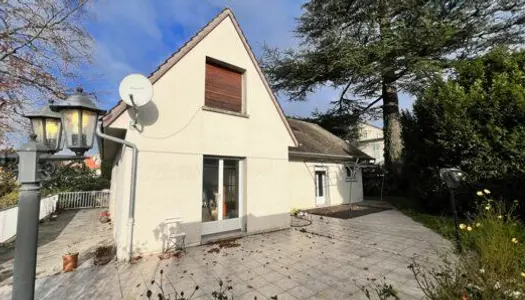 Maison 5 pièces 180 m²