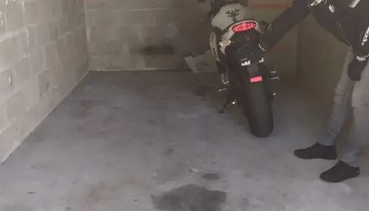 Garage moto 