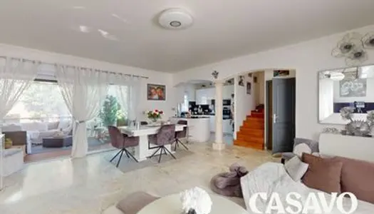 Vente Maison 7 pièces de 160m² - 92240 Malakoff 