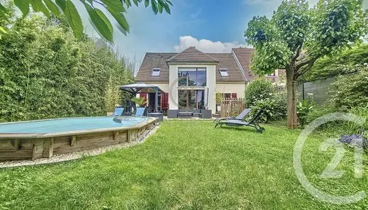 Maison 6 pièces 146 m² 