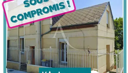 Ensemble immobilier FERRIERES EN BRAY 