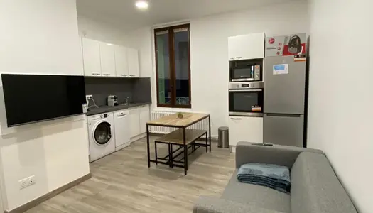 Location Appartement 59 m² à Chambery 490 € CC /mois