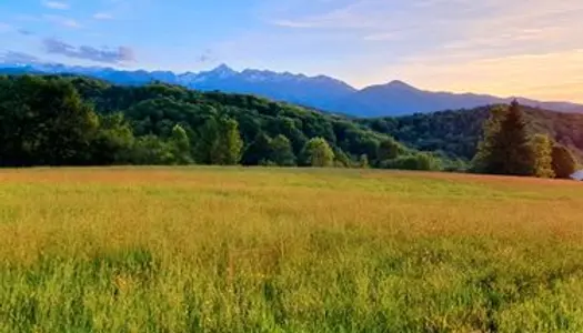 Maison écologique au coeur des Pyrénées 