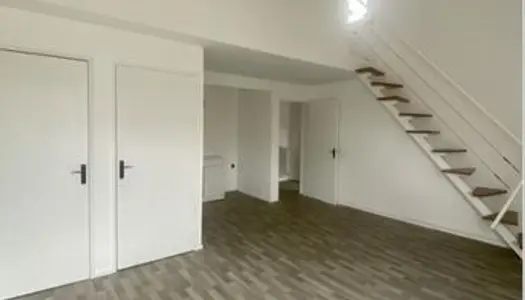 Appartement 1 pièce 48 m² 