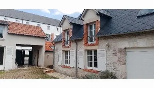 Maison vigneronne à st jean de la ruelle 