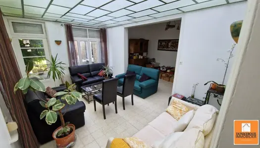 Maison 10 pièces 256 m² 