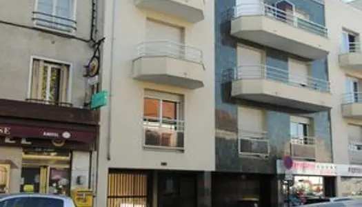 LIVRY GARGAN : appartement T1 (32 m²) en LOCATION 