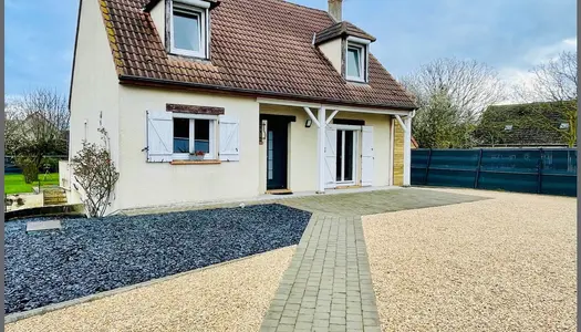 Magnifique Maison de 160M2 édifiée sur un terrain de 1228M2