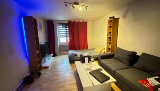 Studio 1 pièce 26 m²