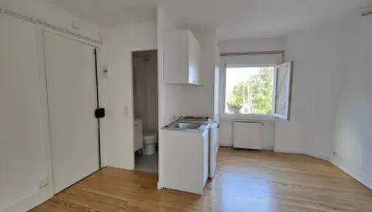 Appartement 1 pièce 18 m² 