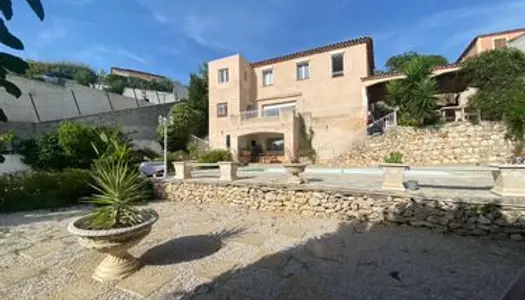Villa Méditerranéenne vue mer 8 pièces 