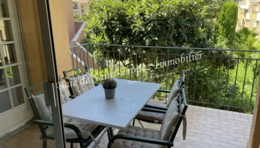 Appartement de 134 m2 avec terrasse en plein centre de Saint 