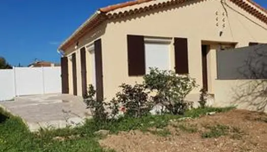 Maison La Fare Les Oliviers 4 pièce(s) 70 m2 JARDIN ET GARAGE