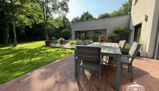 Maison 5 pièces 260 m² 